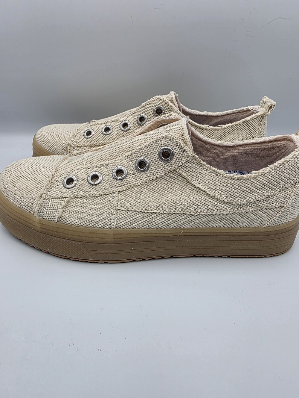 Blowfish Malibu Super Play, Cream Size 7½